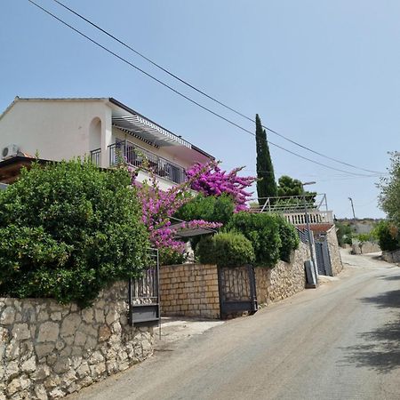 Apartmani Anna Trogir Exterior foto